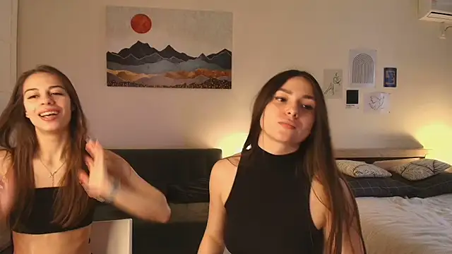 Snapshot of ShySonya chatting on 03.26.26 ShySonya online show from 03.26.26