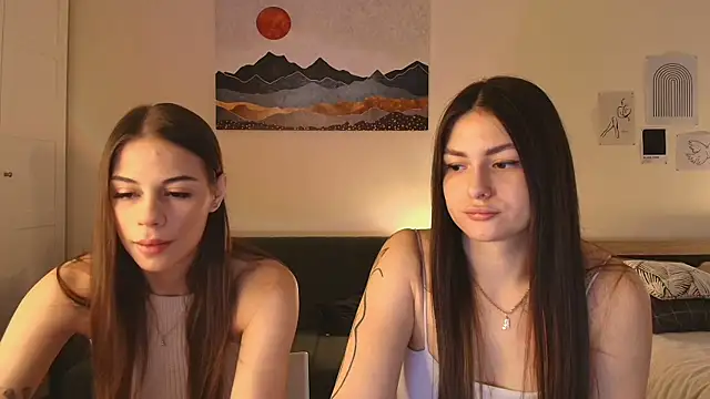 Snapshot of ShySonya chatting on 03.29.26 ShySonya online show from 03.29.26