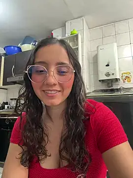 Snapshot of Kay_LustyWife chatting on 12.27.24 Kay LustyWife online show from 12.27.24