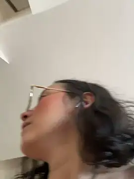 Snapshot of Kay_LustyWife chatting on 02.20.25 Kay LustyWife online show from 02.20.25