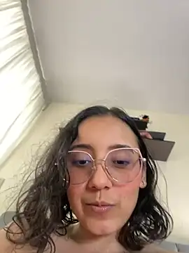 Snapshot of Kay_LustyWife chatting on 02.22.25 Kay LustyWife online show from 02.22.25