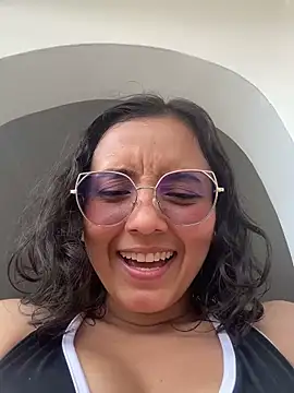 Snapshot of Kay_LustyWife chatting on 03.11.25 Kay LustyWife online show from 03.11.25