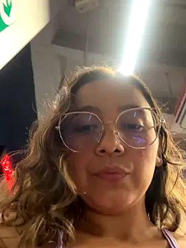 Snapshot of Kay_LustyWife chatting on 11.02.25 Kay LustyWife online show from 11.02.25