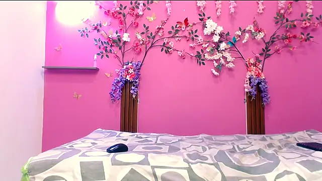 Snapshot of analdeepalejandra18 chatting on 11.02.25 analdeepalejandra18 online show from 11.02.25