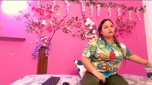 Snapshot of analdeepalejandra18 chatting on 11.07.25 analdeepalejandra18 online show from 11.07.25