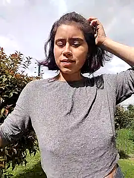 Alexandra 65 online show from 02.17.26