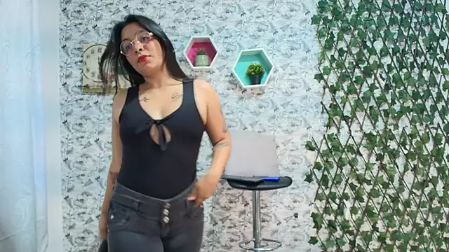 Baby3hot online show from 06.04.26