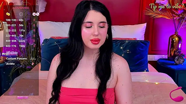 Snapshot of Mayzzie chatting on 05.05.26 Mayzzie online show from 05.05.26