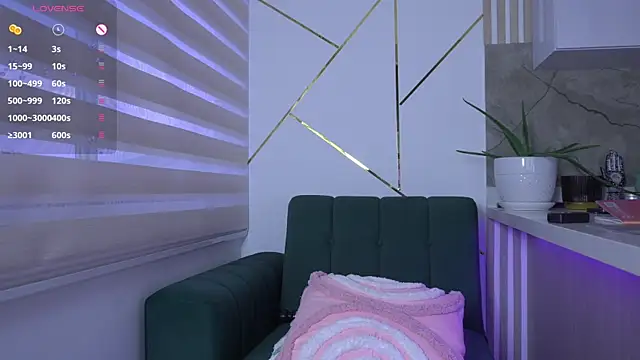 Snapshot of b3llaspringg chatting on 06.14.26 b3llaspringg online show from 06.14.26