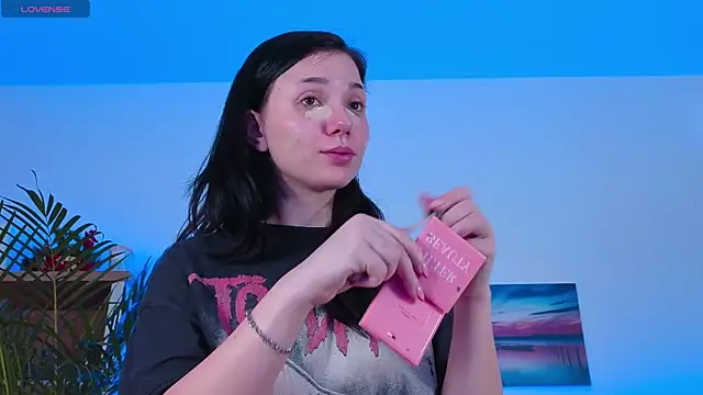 AveryWillow online show from 01.12.26