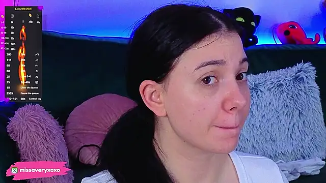 AveryWillow online show from 03.21.26