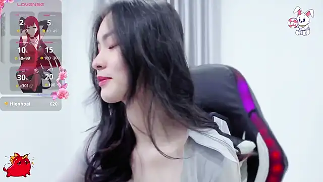 CelestiaWang online show from 01.01.25