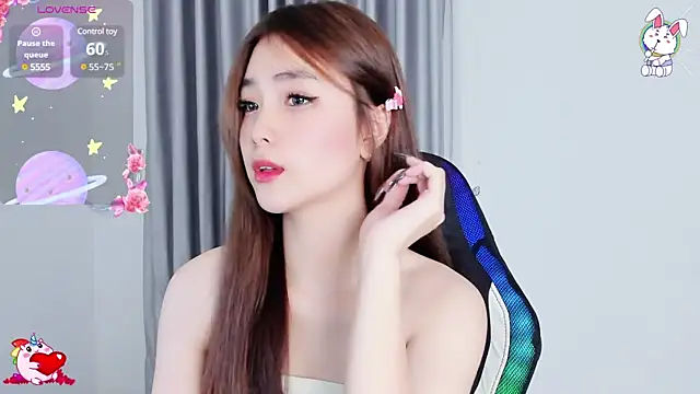 CelestiaWang online show from 02.23.25