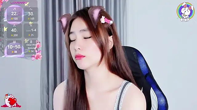 CelestiaWang online show from 02.25.25