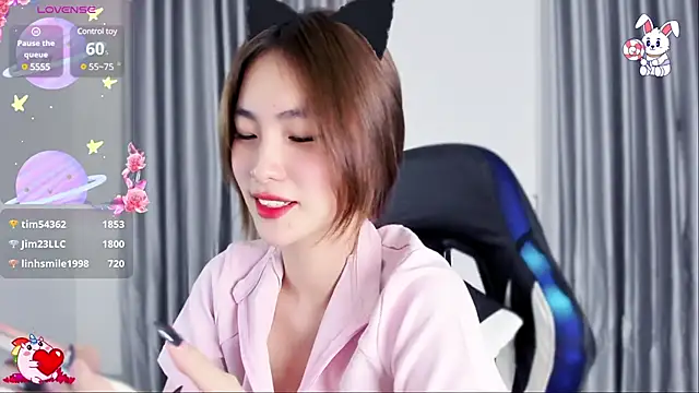 CelestiaWang online show from 03.11.25