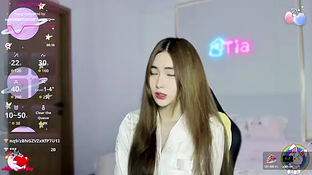 CelestiaWang online show from 09.24.25