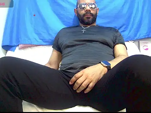 bruce bigg online show from 04.05.26