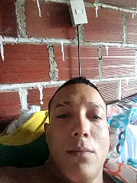 Snapshot of tayson_ chatting on 01.16.25 tayson online show from 01.16.25