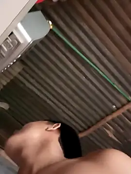 Snapshot of tayson_ chatting on 02.22.25 tayson online show from 02.22.25