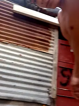 Snapshot of tayson_ chatting on 10.22.25 tayson online show from 10.22.25