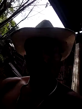 tayson  online show from 04.25.26