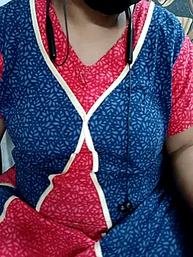 Snapshot of Yours_Radika chatting on 02.21.25 Yours Radika online show from 02.21.25