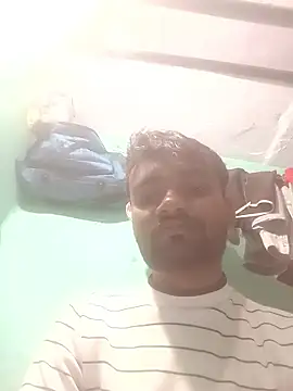 Snapshot of Surajpuja79 chatting on 01.11.26 Surajpuja79 online show from 01.11.26