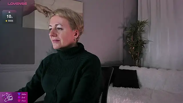 Nika Smit online show from 01.25.25