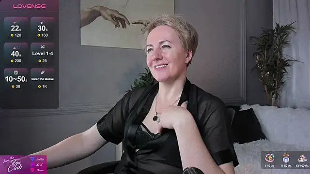 Nika Smit online show from 02.01.25