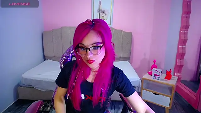 abril ch  online show from 09.18.25