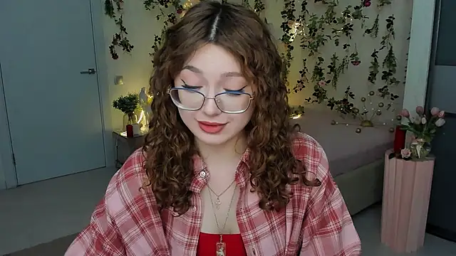 SereneFlame online show from 02.09.26