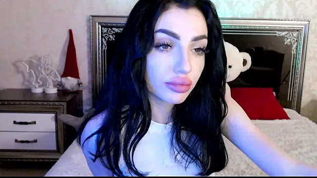 NancyLovee  online show from 01.02.25