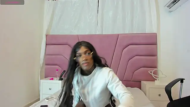 aishasounders online show from 12.25.24