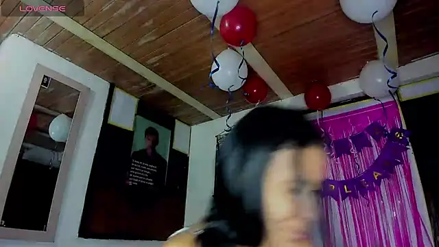 Nenita Hot  online show from 09.25.25