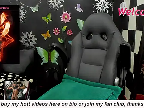 MikeRose94 online show from 10.26.25