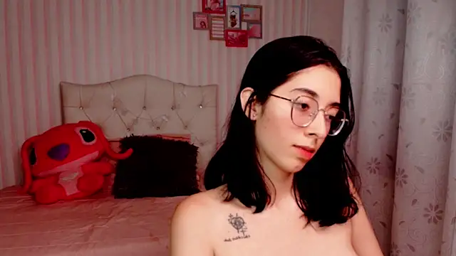 brooklove doll online show from 01.22.25