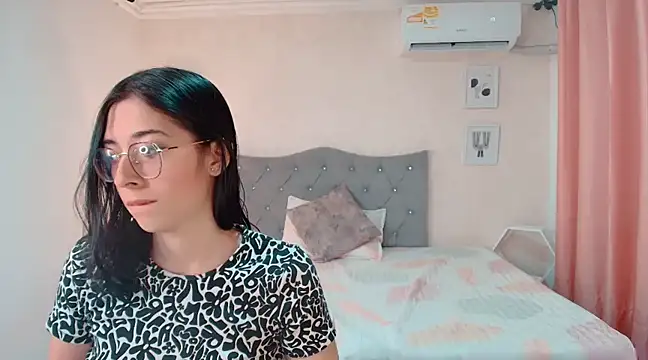 brooklove doll online show from 03.04.25