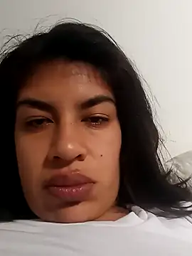 Snapshot of Anamaria-24 chatting on 03.04.26 Anamaria-24 online show from 03.04.26