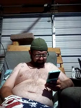 Snapshot of NaughtyFucker4u269 chatting on 09.30.25 NaughtyFucker4u269 online show from 09.30.25