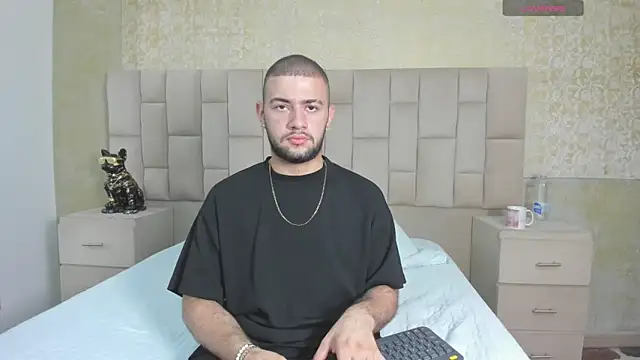 MaximusDick1  online show from 11.14.25