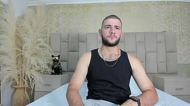 MaximusDick1  online show from 12.22.25