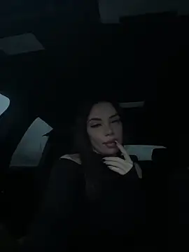 Snapshot of Gabriella_Hot_ chatting on 12.14.25 Gabriella Hot online show from 12.14.25