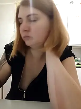 SckayilaGray online show from 03.16.25