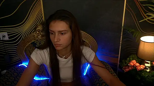 ValeryRoyale online show from 12.20.24