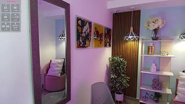 Dalila Sky online show from 11.14.25