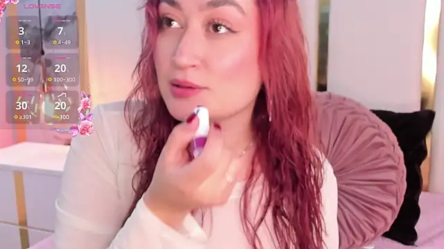 SalommeFlores online show from 02.14.25