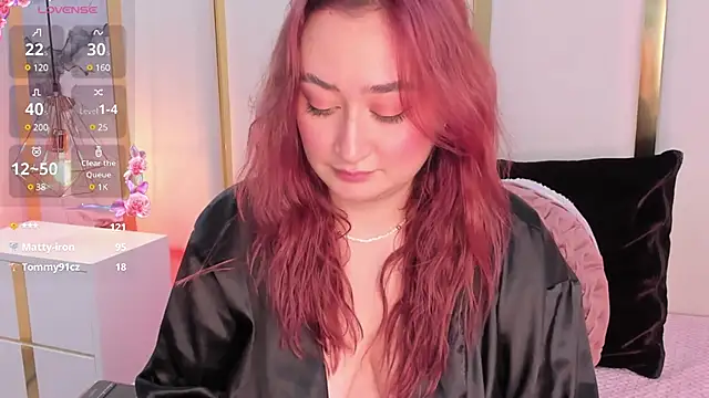 SalommeFlores online show from 03.12.25