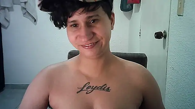 Im Milan Rs online show from 11.16.25