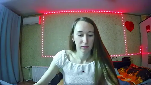 Snapshot of --Model--2 chatting on 12.16.24 --Model--2 online show from 12.16.24