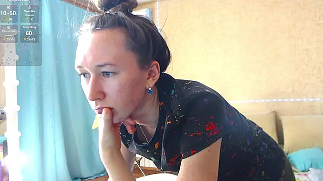 Snapshot of --Model--2 chatting on 03.13.25 --Model--2 online show from 03.13.25